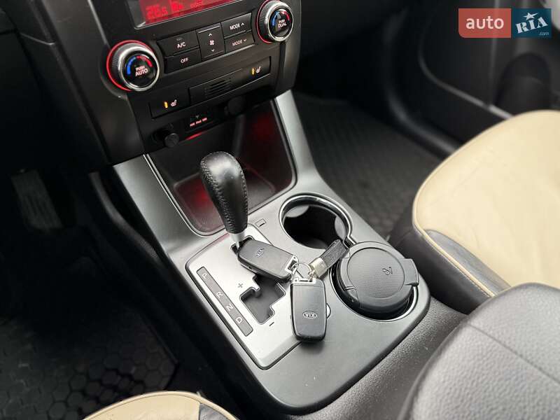 Позашляховик / Кросовер Kia Sorento 2012 в Бродах