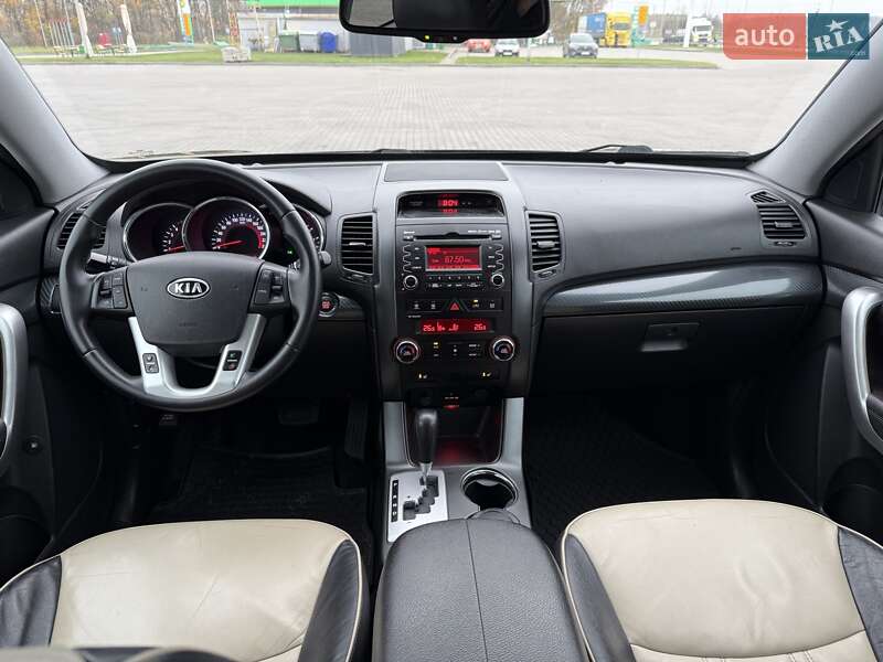Позашляховик / Кросовер Kia Sorento 2012 в Бродах