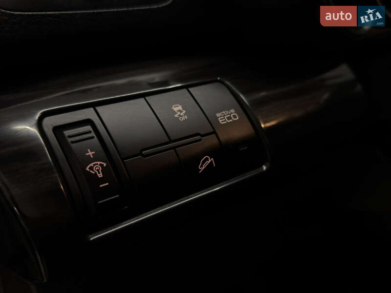 Позашляховик / Кросовер Kia Sorento 2011 в Миколаєві