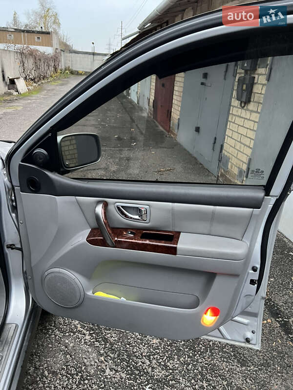 Позашляховик / Кросовер Kia Sorento 2004 в Києві фото 34 Позашляховик / Кросовер Kia Sorento 2004 в Києві