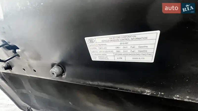 Kia Sorento 2018 VIN 5XYPG4A59KG472593 фото оголошення 33 з 79