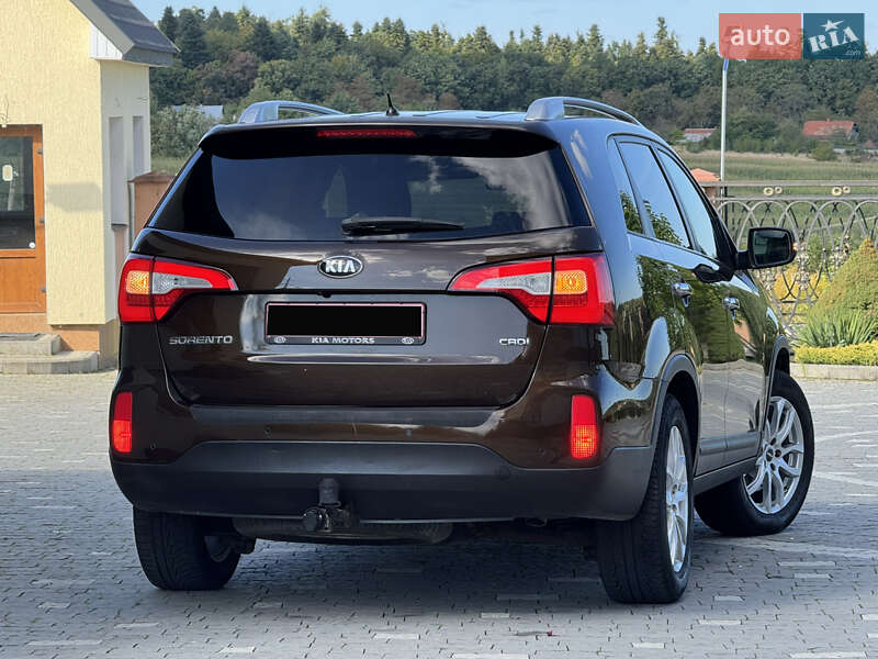 Внедорожник / Кроссовер Kia Sorento 2013 в Дрогобыче фото 5 Внедорожник / Кроссовер Kia Sorento 2013 в Дрогобыче