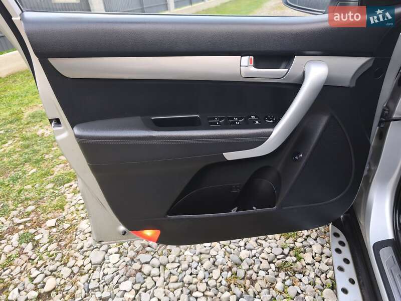 Внедорожник / Кроссовер Kia Sorento 2010 в Коломые фото 36 Внедорожник / Кроссовер Kia Sorento 2010 в Коломые