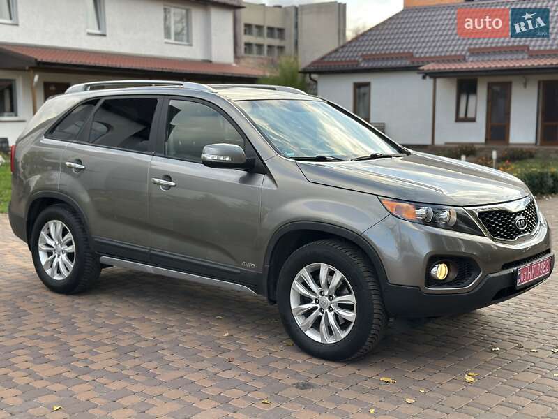 Внедорожник / Кроссовер Kia Sorento 2010 в Полтаве фото Внедорожник / Кроссовер Kia Sorento 2010 в Полтаве