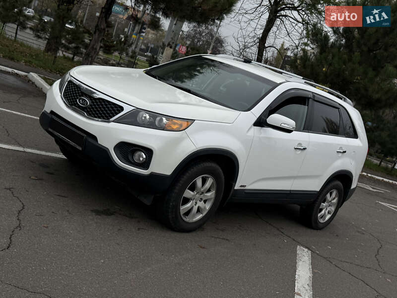 Внедорожник / Кроссовер Kia Sorento 2010 в Одессе фото 9 Внедорожник / Кроссовер Kia Sorento 2010 в Одессе
