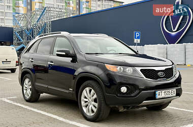 Позашляховик / Кросовер Kia Sorento 2010 в Івано-Франківську