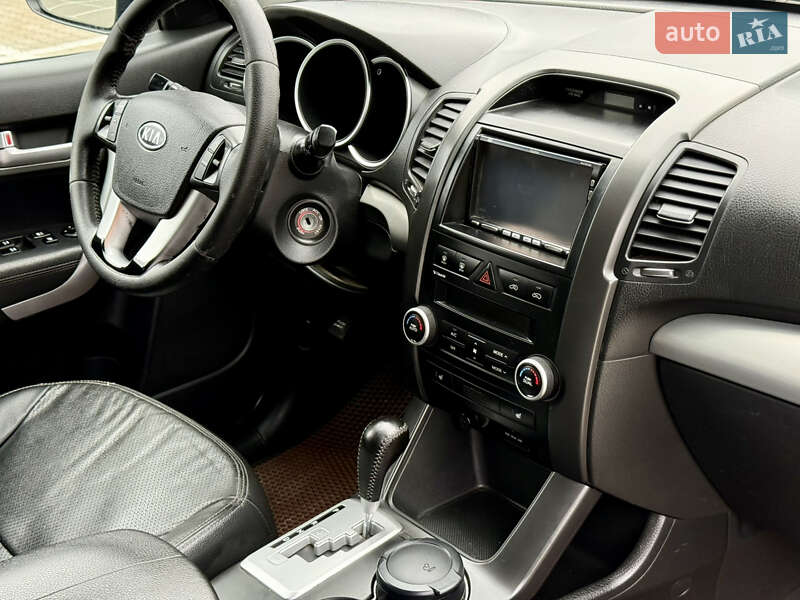 Внедорожник / Кроссовер Kia Sorento 2010 в Ивано-Франковске фото 23 Внедорожник / Кроссовер Kia Sorento 2010 в Ивано-Франковске