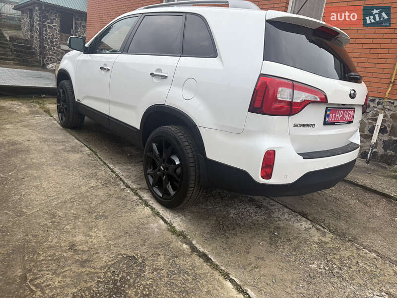 Позашляховик / Кросовер Kia Sorento 2014 в Рівному фото 3 Позашляховик / Кросовер Kia Sorento 2014 в Рівному