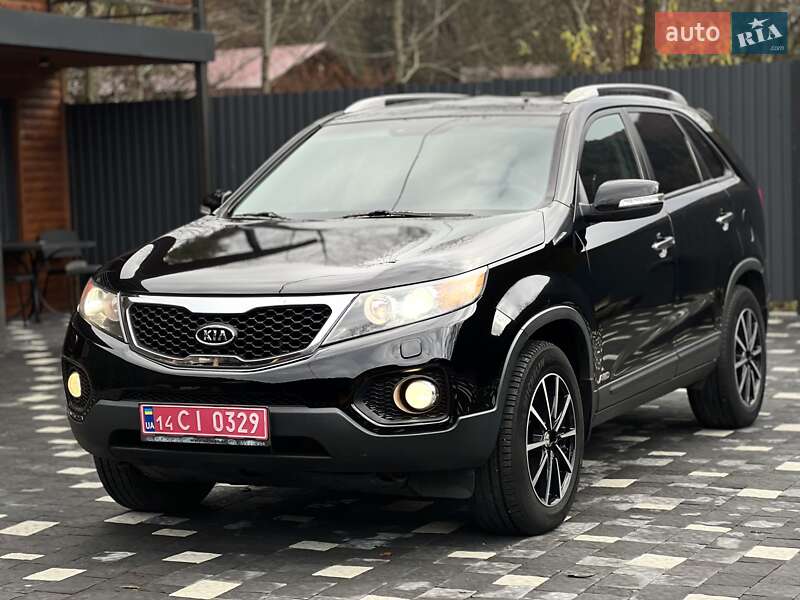 Позашляховик / Кросовер Kia Sorento 2012 в Ужгороді