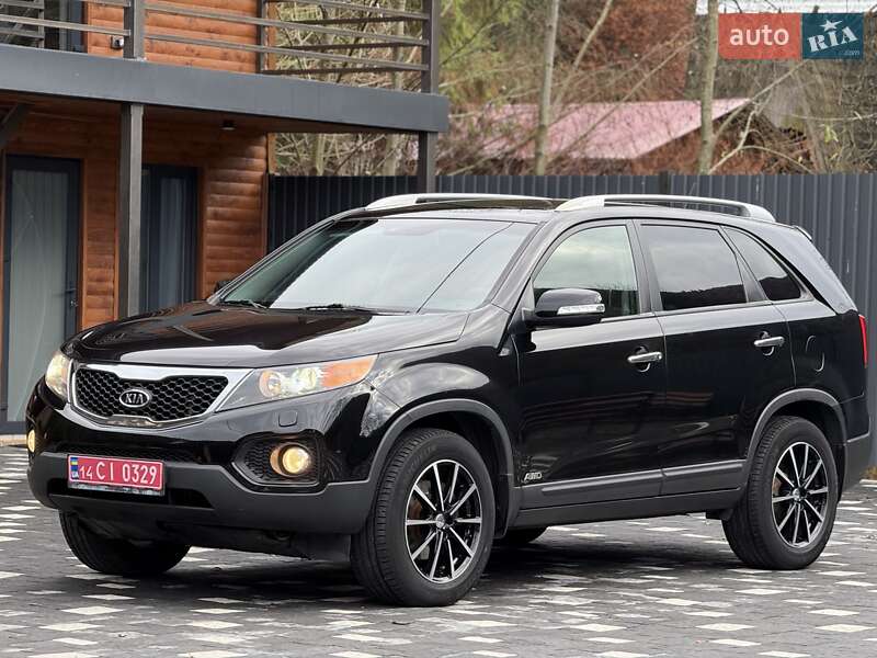 Позашляховик / Кросовер Kia Sorento 2012 в Ужгороді