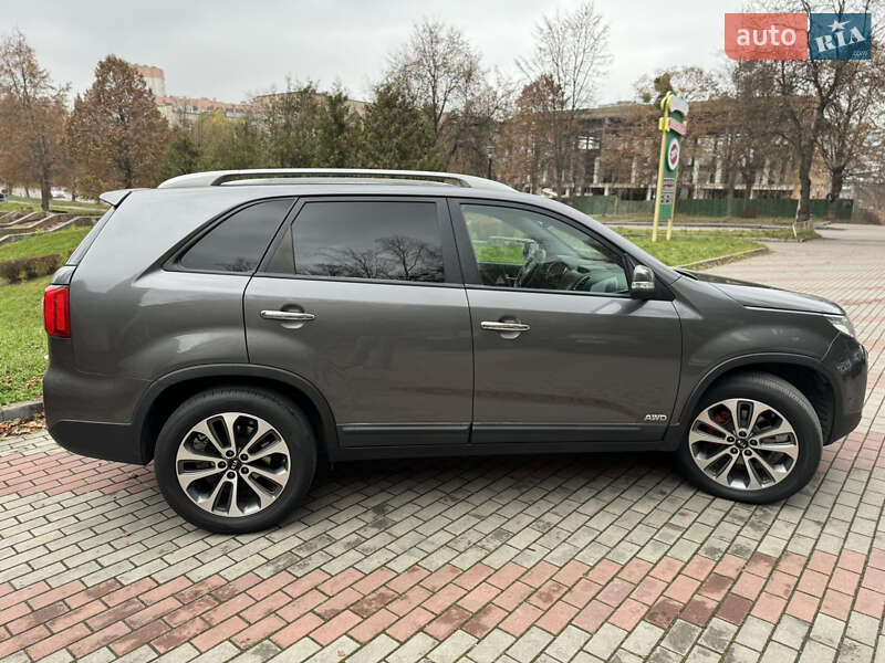 Позашляховик / Кросовер Kia Sorento 2014 в Рівному
