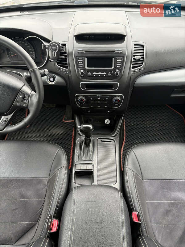 Позашляховик / Кросовер Kia Sorento 2013 в Львові фото 18 Позашляховик / Кросовер Kia Sorento 2013 в Львові