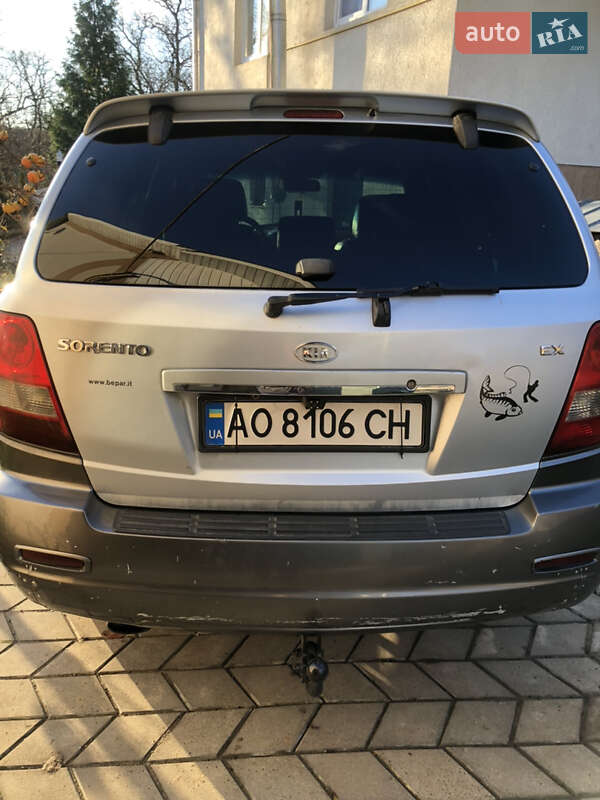 Внедорожник / Кроссовер Kia Sorento 2005 в Черновцах фото 4 Внедорожник / Кроссовер Kia Sorento 2005 в Черновцах