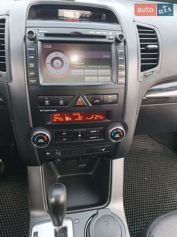 Позашляховик / Кросовер Kia Sorento 2011 в Вінниці