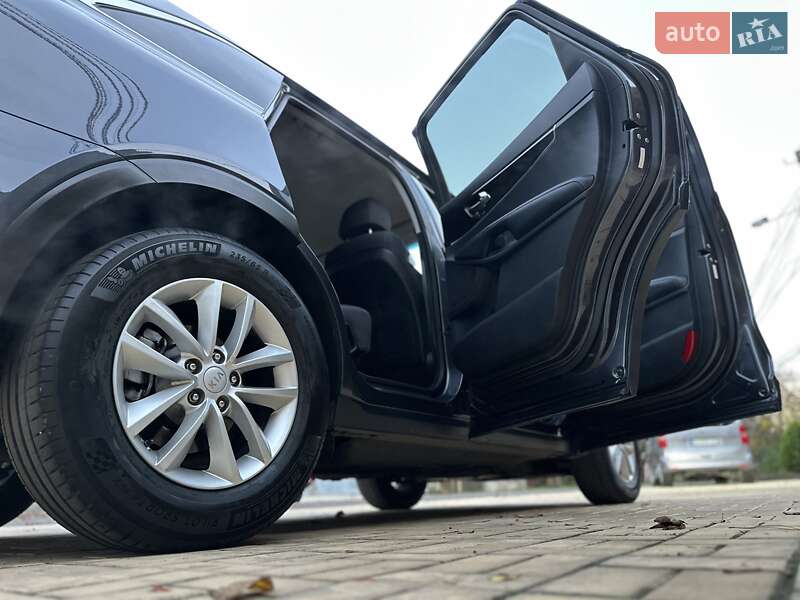 Позашляховик / Кросовер Kia Sorento 2017 в Одесі фото 49 Позашляховик / Кросовер Kia Sorento 2017 в Одесі