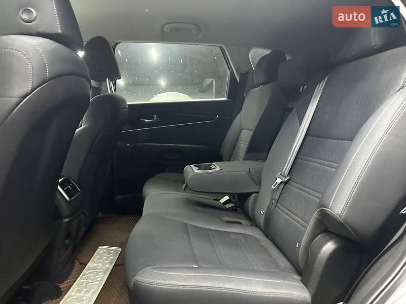 Позашляховик / Кросовер Kia Sorento 2019 в Чернівцях