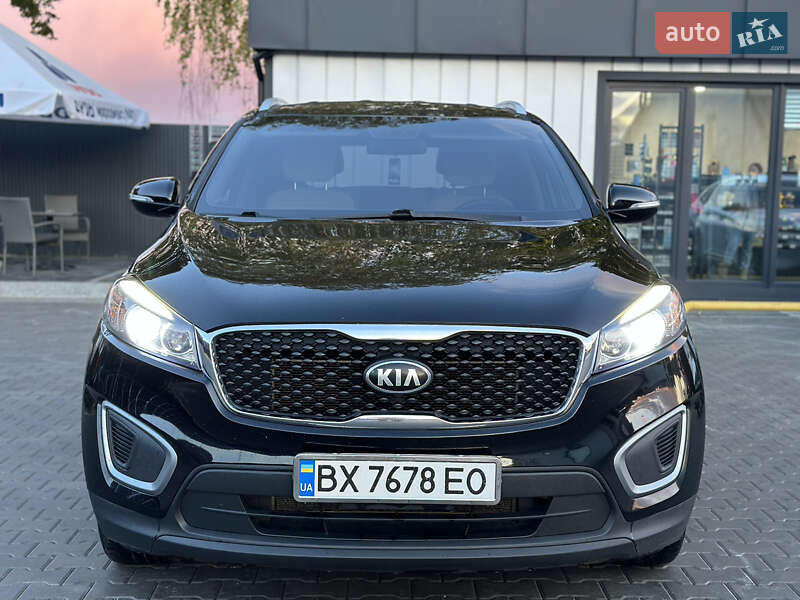 Внедорожник / Кроссовер Kia Sorento 2015 в Владимире фото 7 Внедорожник / Кроссовер Kia Sorento 2015 в Владимире