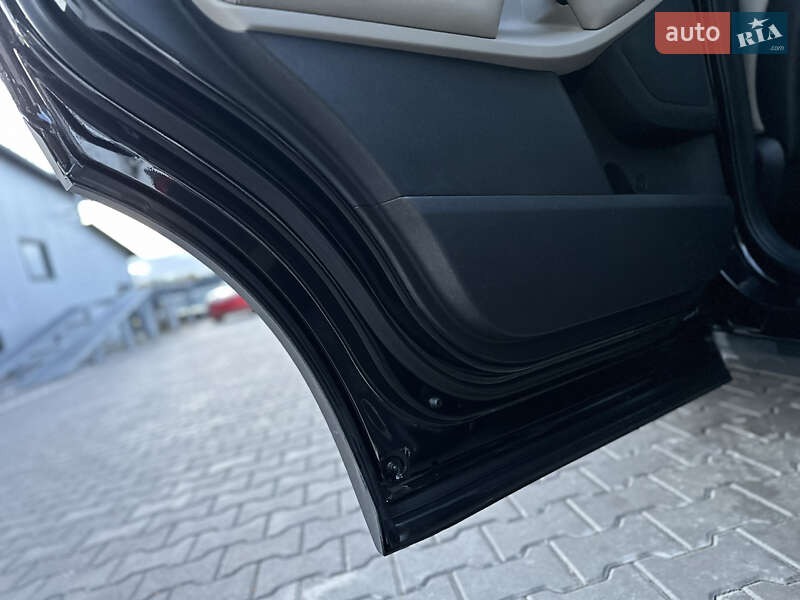 Внедорожник / Кроссовер Kia Sorento 2015 в Владимире фото 78 Внедорожник / Кроссовер Kia Sorento 2015 в Владимире