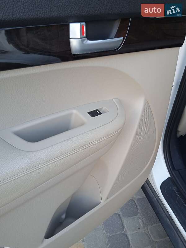 Позашляховик / Кросовер Kia Sorento 2013 в Львові фото 24 Позашляховик / Кросовер Kia Sorento 2013 в Львові