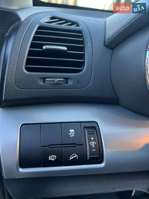 Позашляховик / Кросовер Kia Sorento 2012 в Луцьку