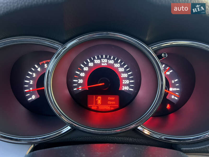 Позашляховик / Кросовер Kia Sorento 2012 в Луцьку