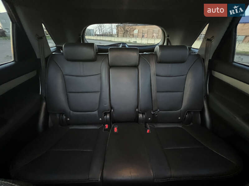 Позашляховик / Кросовер Kia Sorento 2012 в Луцьку