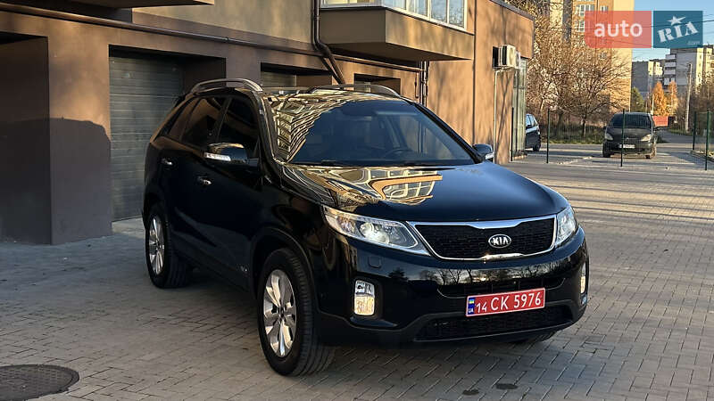 Внедорожник / Кроссовер Kia Sorento 2013 в Калуше