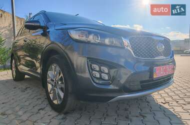 Внедорожник / Кроссовер Kia Sorento 2017 в Могилев-Подольске