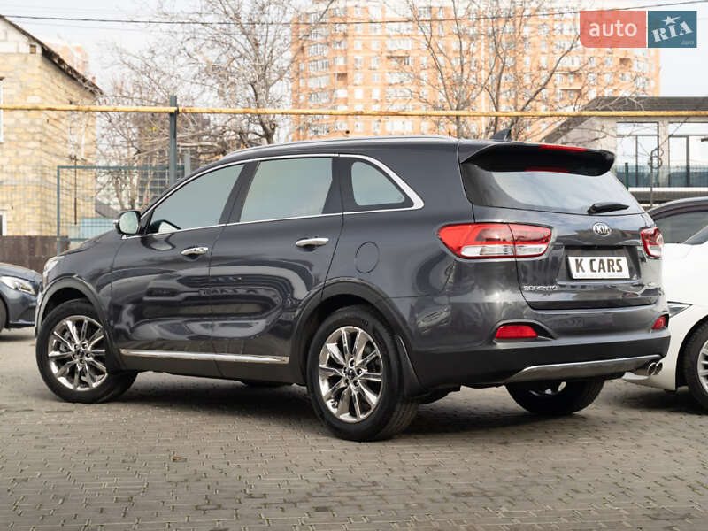 Внедорожник / Кроссовер Kia Sorento 2015 в Одессе