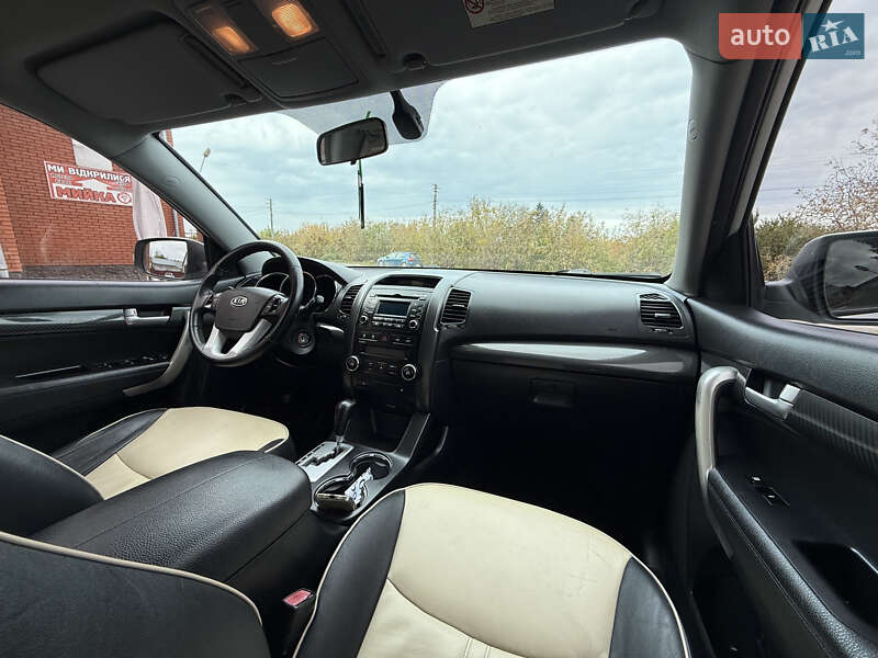 Позашляховик / Кросовер Kia Sorento 2010 в Кременці фото 16 Позашляховик / Кросовер Kia Sorento 2010 в Кременці
