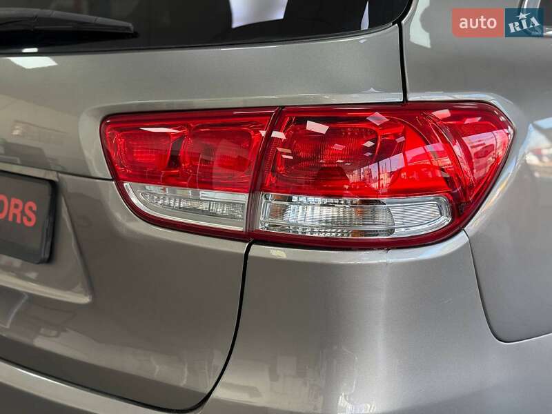 Внедорожник / Кроссовер Kia Sorento 2015 в Киеве фото 12 Внедорожник / Кроссовер Kia Sorento 2015 в Киеве