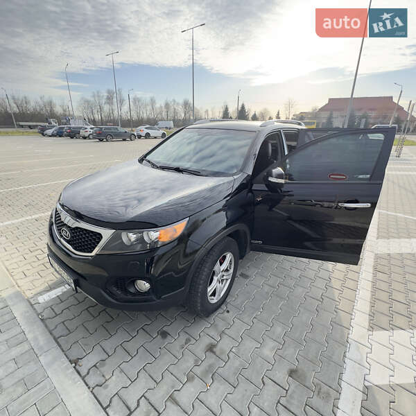 Внедорожник / Кроссовер Kia Sorento 2011 в Ивано-Франковске