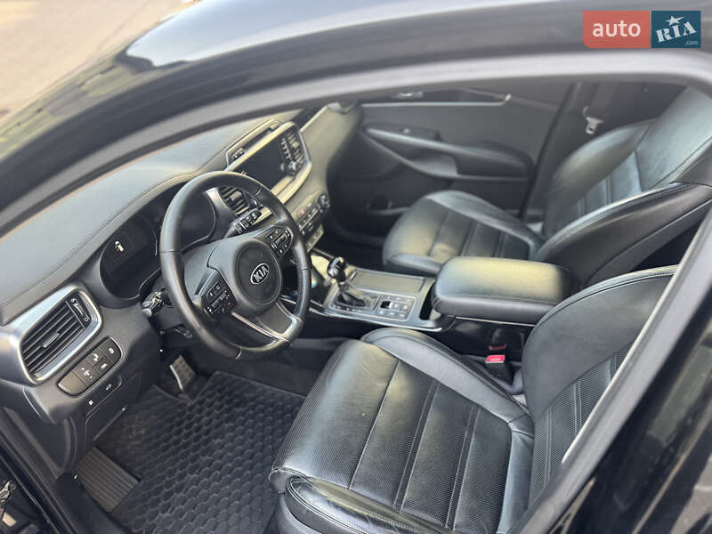 Внедорожник / Кроссовер Kia Sorento 2015 в Ивано-Франковске фото 40 Внедорожник / Кроссовер Kia Sorento 2015 в Ивано-Франковске