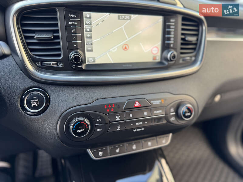 Внедорожник / Кроссовер Kia Sorento 2015 в Ивано-Франковске фото 59 Внедорожник / Кроссовер Kia Sorento 2015 в Ивано-Франковске