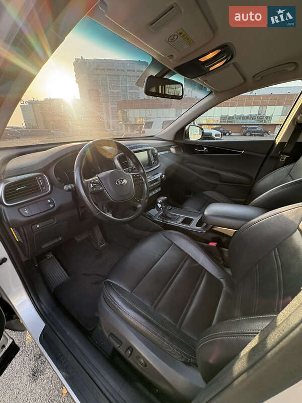 Внедорожник / Кроссовер Kia Sorento 2018 в Киеве