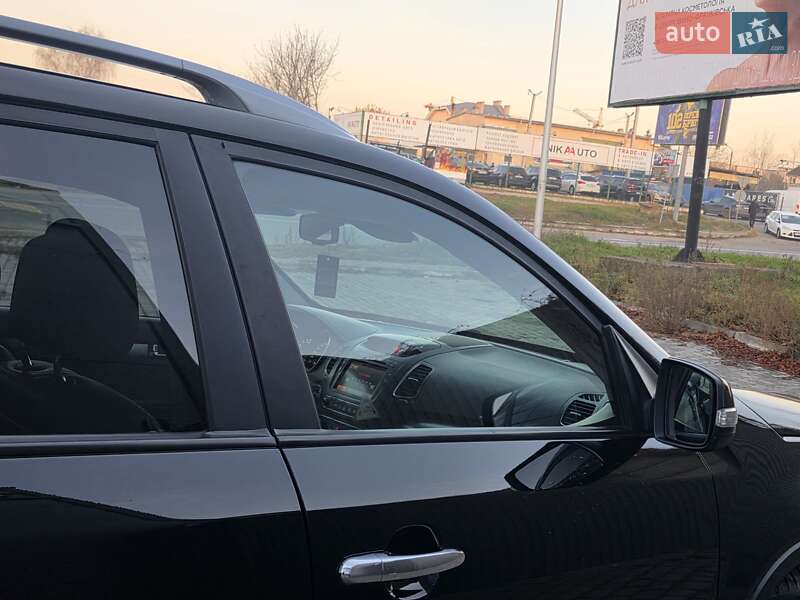 Внедорожник / Кроссовер Kia Sorento 2013 в Ивано-Франковске