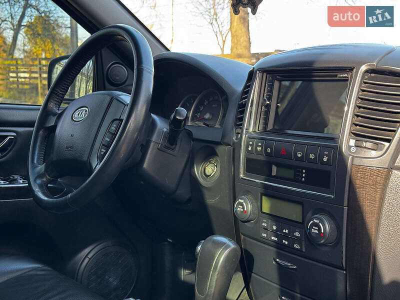 Позашляховик / Кросовер Kia Sorento 2008 в Києві