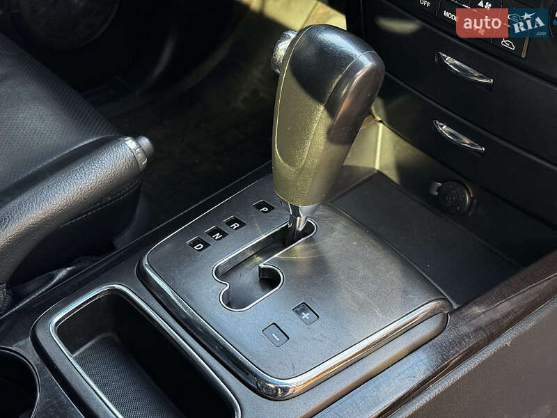 Позашляховик / Кросовер Kia Sorento 2008 в Києві