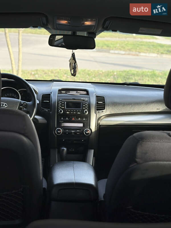 Внедорожник / Кроссовер Kia Sorento 2009 в Калуше фото 13 Внедорожник / Кроссовер Kia Sorento 2009 в Калуше