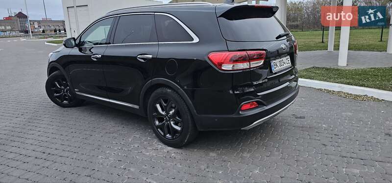 Внедорожник / Кроссовер Kia Sorento 2015 в Ровно фото 6 Внедорожник / Кроссовер Kia Sorento 2015 в Ровно