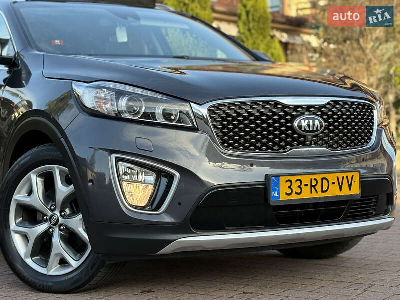 Позашляховик / Кросовер Kia Sorento 2016 в Стрию