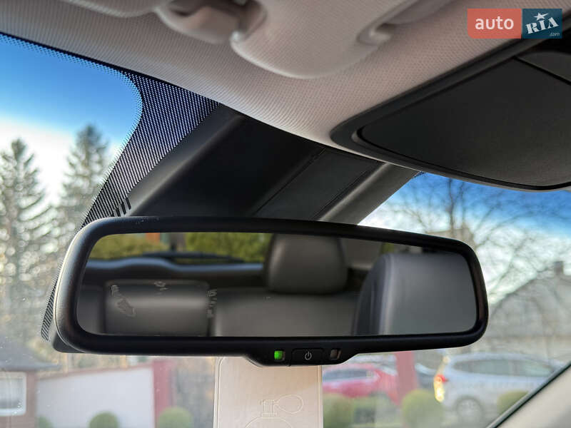 Позашляховик / Кросовер Kia Sorento 2016 в Стрию