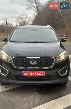 Внедорожник / Кроссовер Kia Sorento 2016 в Владимире