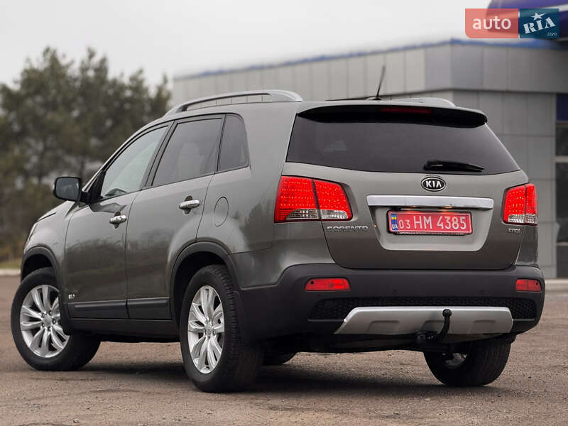 Позашляховик / Кросовер Kia Sorento 2012 в Радивиліві