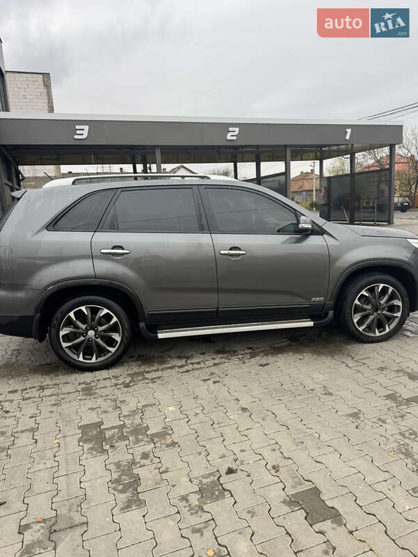 Внедорожник / Кроссовер Kia Sorento 2013 в Берегово