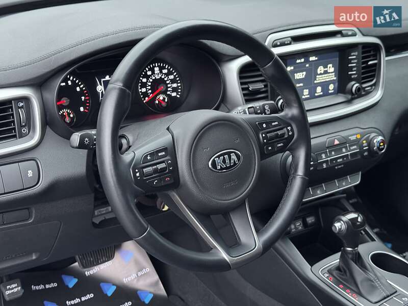 Позашляховик / Кросовер Kia Sorento 2017 в Рівному фото 16 Позашляховик / Кросовер Kia Sorento 2017 в Рівному