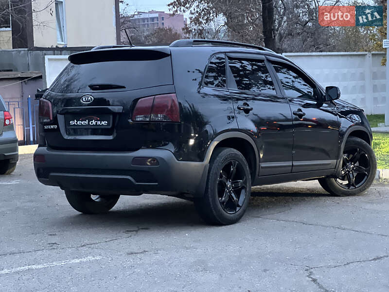 Внедорожник / Кроссовер Kia Sorento 2012 в Николаеве