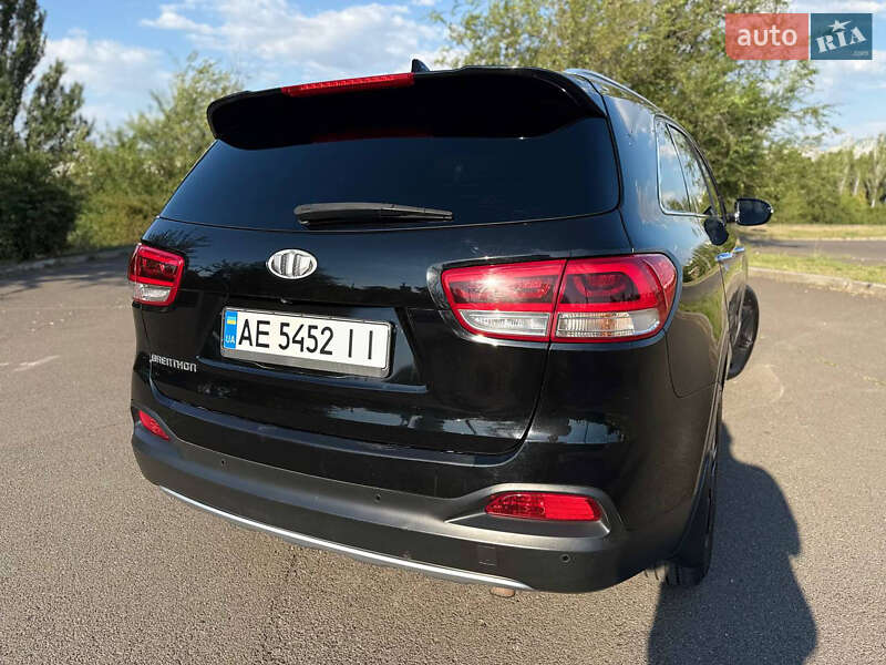 Внедорожник / Кроссовер Kia Sorento 2015 в Кривом Роге