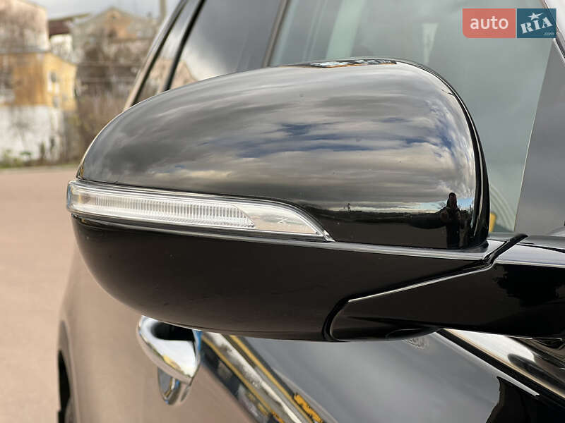 Позашляховик / Кросовер Kia Sorento 2018 в Житомирі