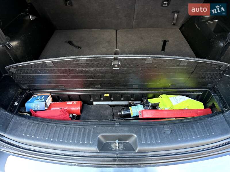 Внедорожник / Кроссовер Kia Sorento 2010 в Кременце